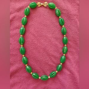 Vintage Trifari green bead necklace